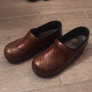 Sanita Nursing Clogs